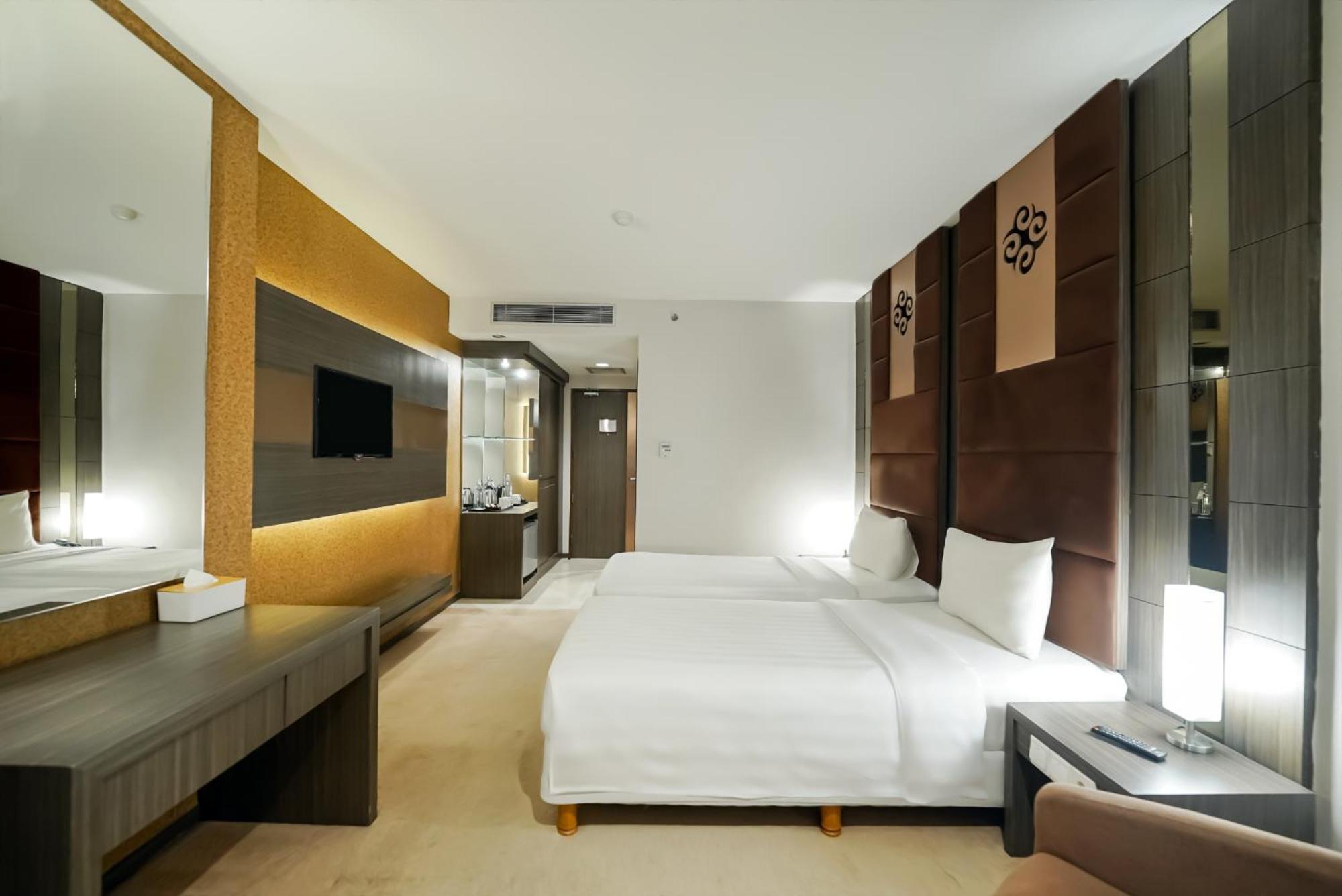 Grand Tjokro Jakarta Exterior photo